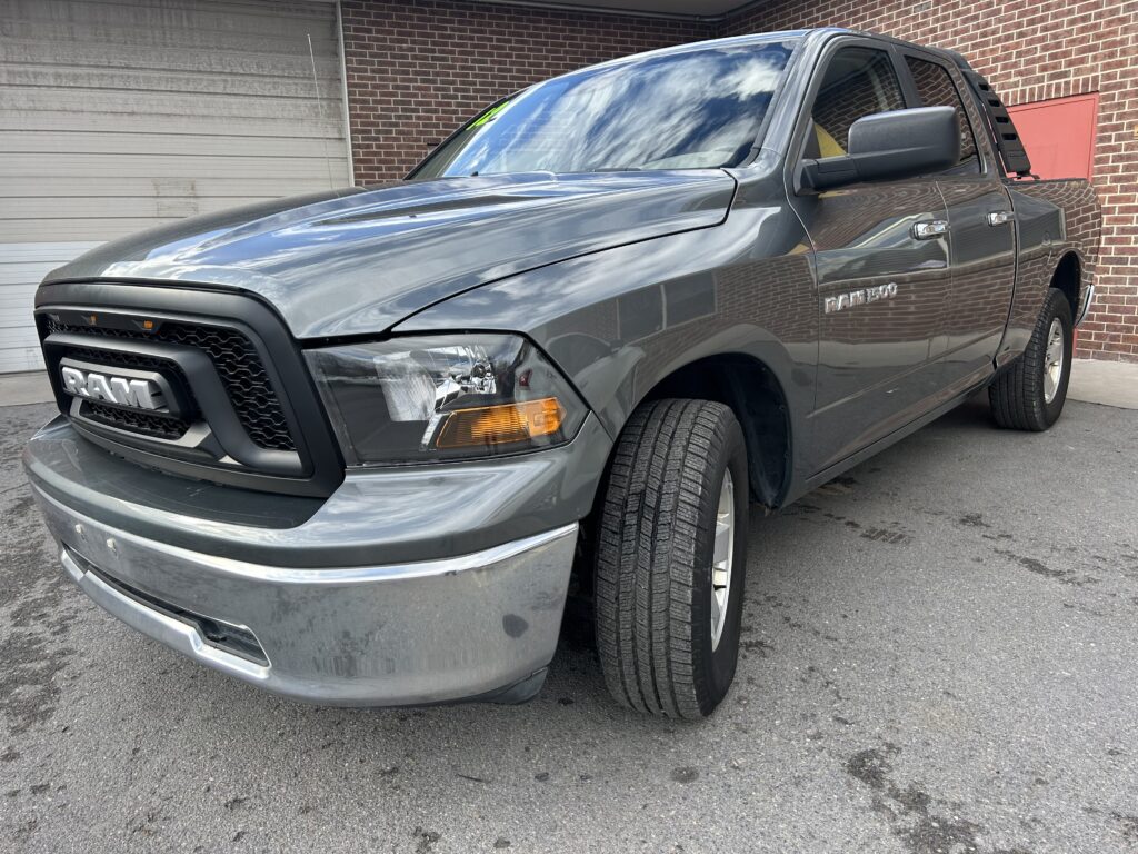 2012 RAM 1500 SLT HEMI